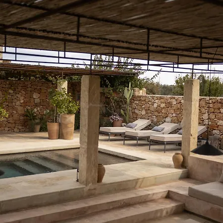 Masseria Palaci Nocleg ze śniadaniem 3*